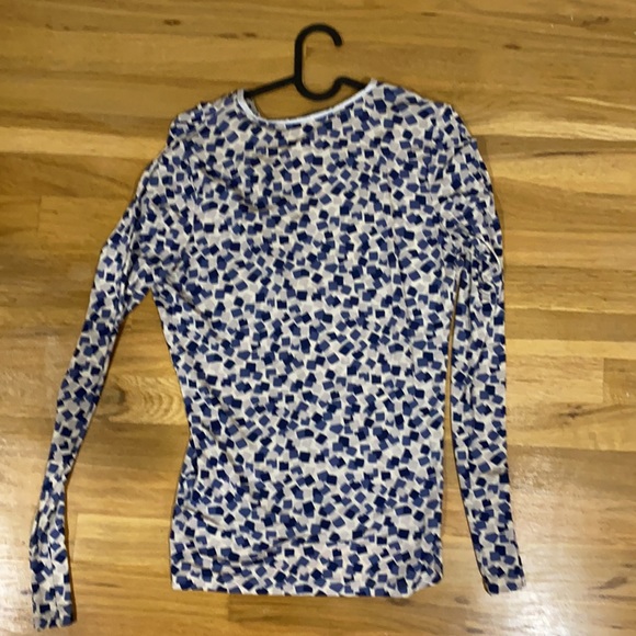 Top - Picture 2 of 4